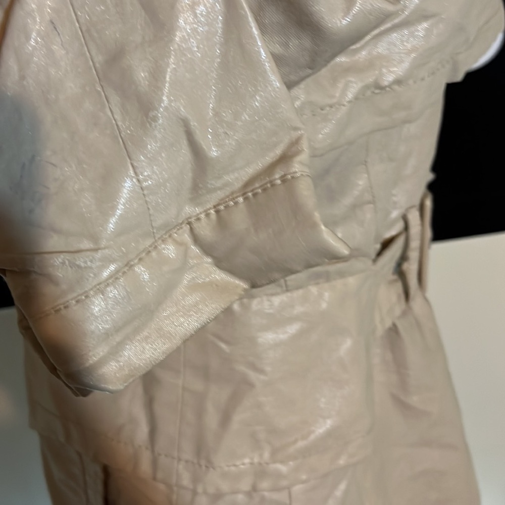 creenstone rain jacket size 8/10 - Picture 7 of 16